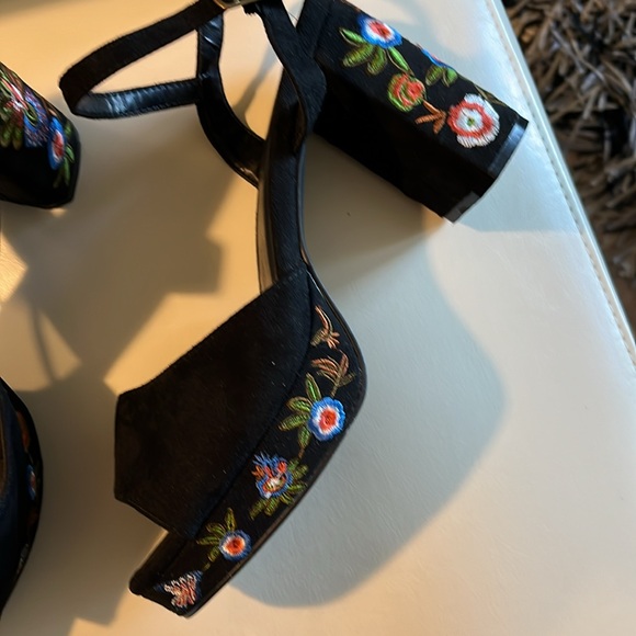 Olivia Miller block heels - Picture 10 of 12